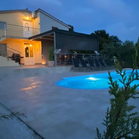 Naturia Holiday House Medulin Luaran gambar
